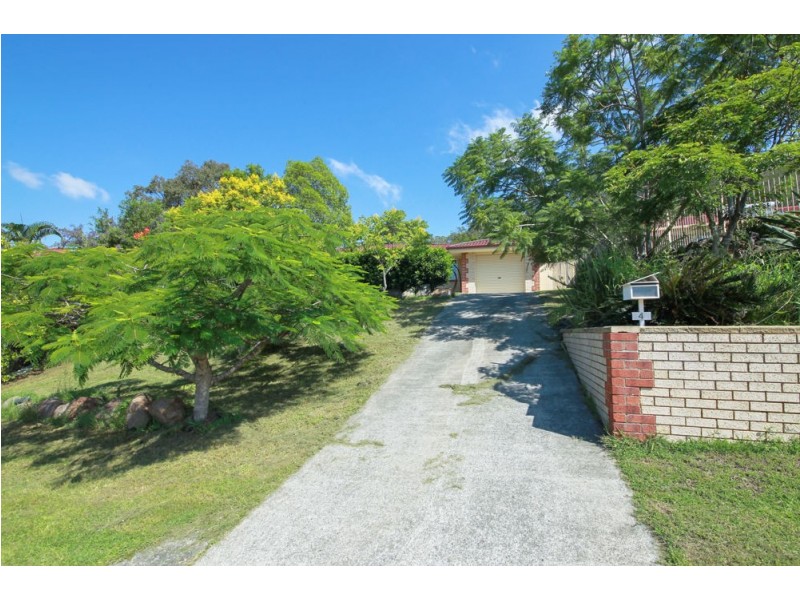 4 Winslow Court, Oxenford QLD 4210