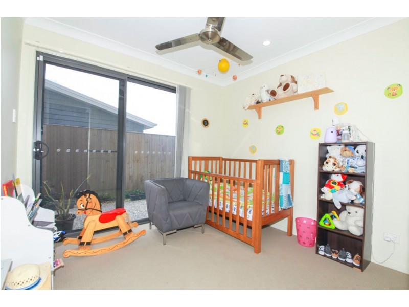 36 Hillsborough Place, Pimpama QLD 4209