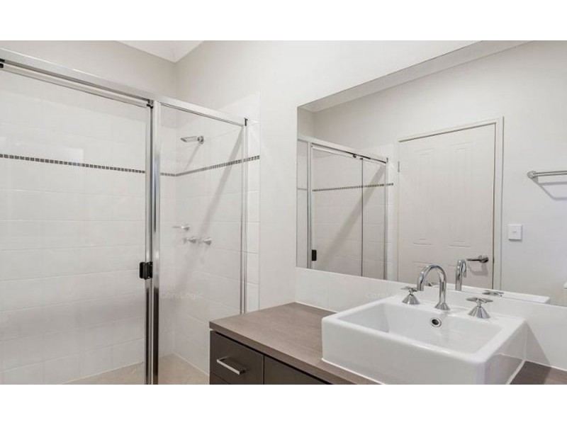 3 Icefire Lane, Coomera Waters QLD 4209