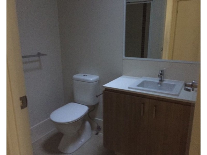 18 Milbrook Crescent, Pimpama QLD 4209