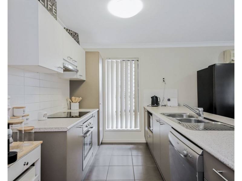 35 Bellagio Cresent, Coomera QLD 4209
