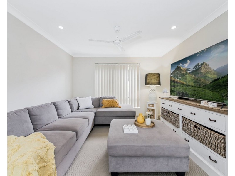 35 Bellagio Cresent, Coomera QLD 4209