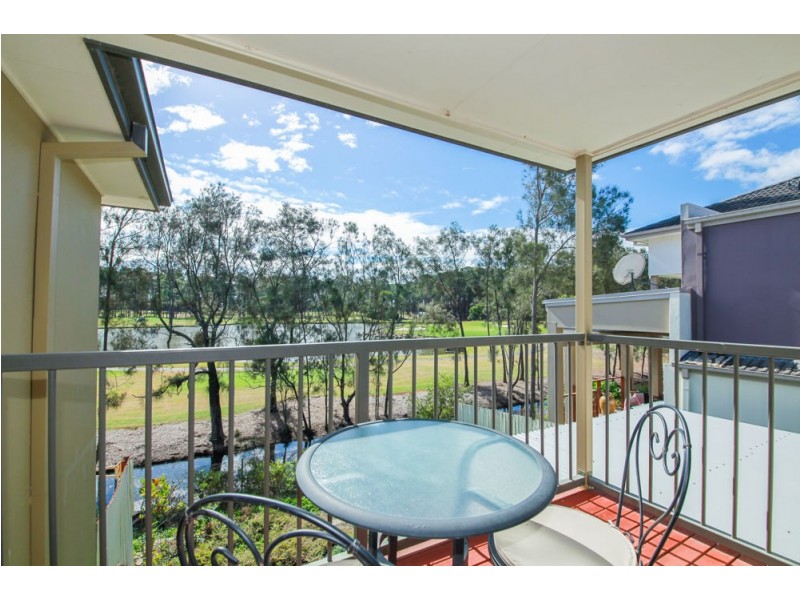 57/19 Santa Barbara Road, Hope Island QLD 4212