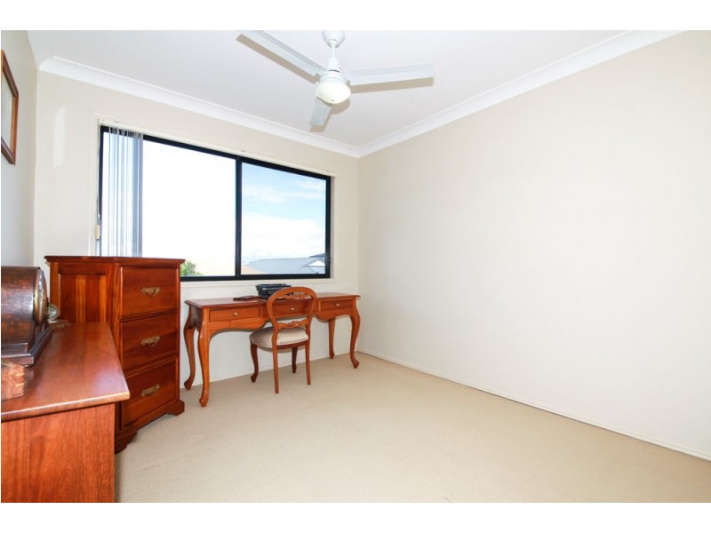 57/19 Santa Barbara Road, Hope Island QLD 4212