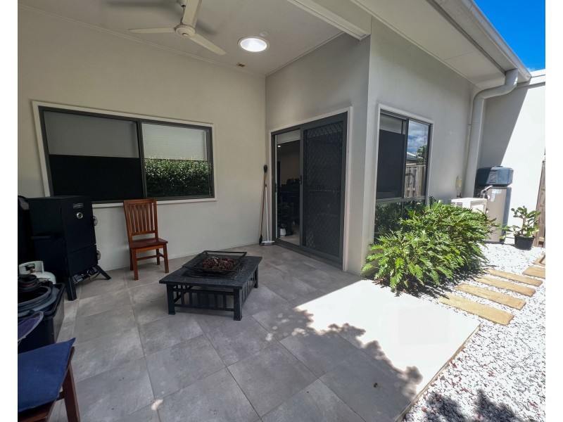 2/1 Electra Street, Coomera QLD 4209