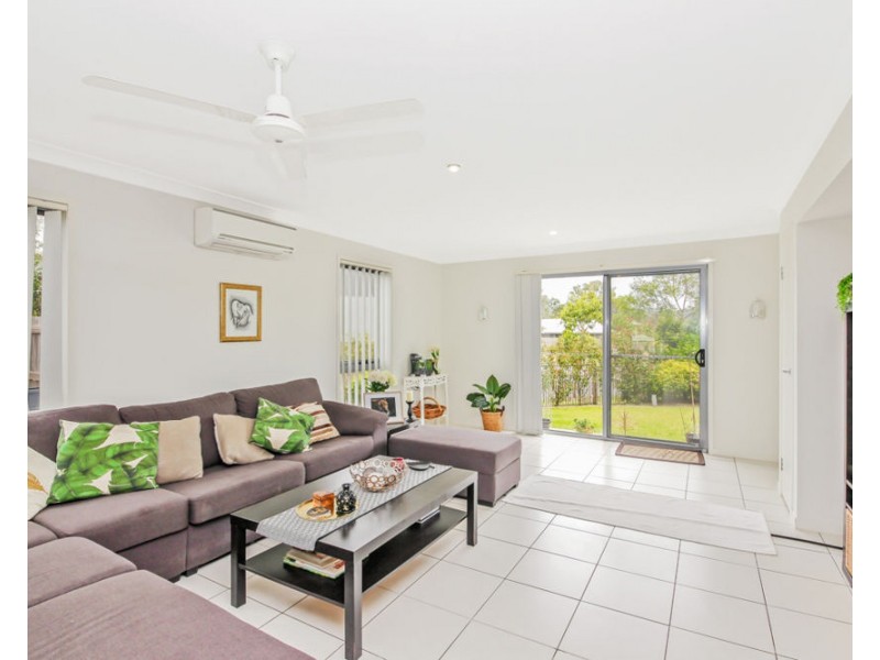 9/1 Rhiana Street, Pimpama QLD 4209