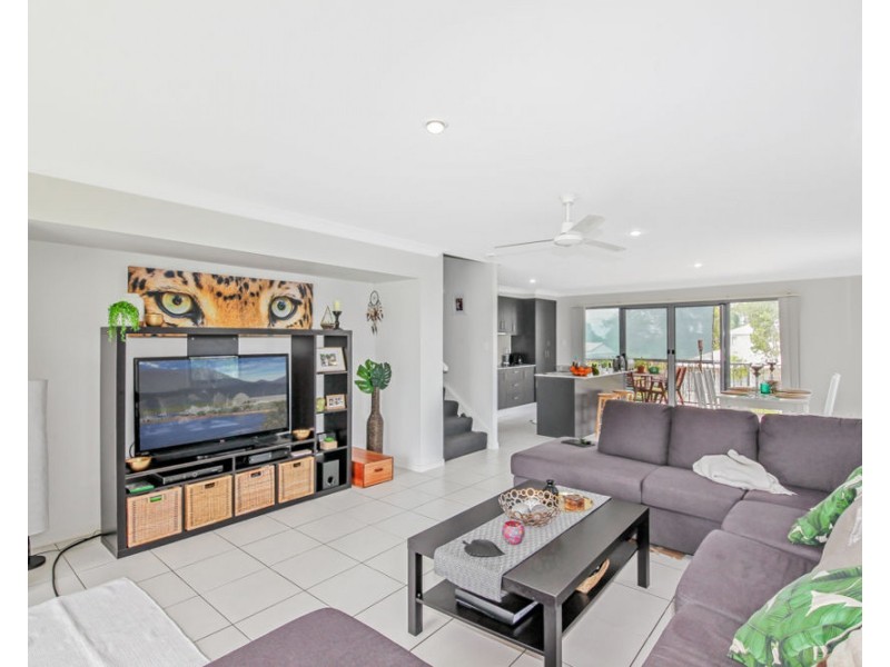 9/1 Rhiana Street, Pimpama QLD 4209
