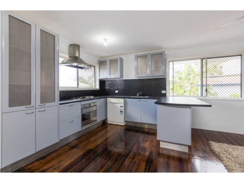 31 Brier Crescent, Varsity Lakes QLD 4227