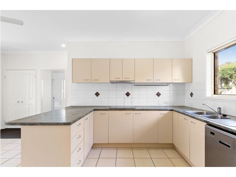 10 Bluetail Crescent, Upper Coomera QLD 4209