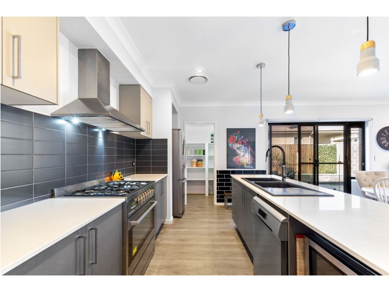 15 Freedman Drive, Willow Vale QLD 4209