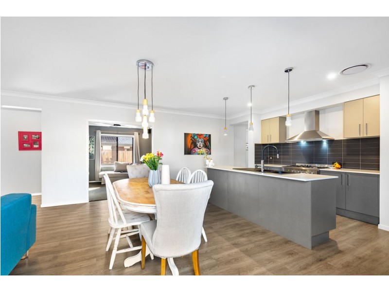 15 Freedman Drive, Willow Vale QLD 4209