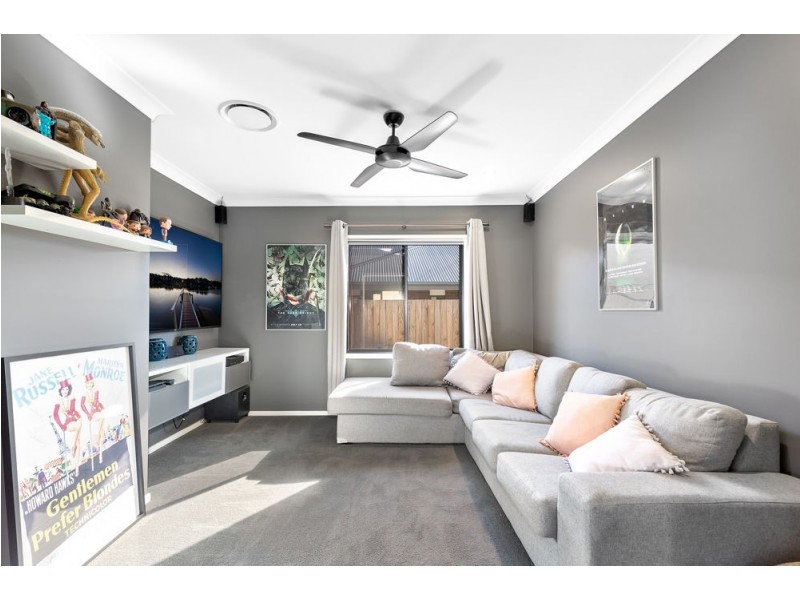 15 Freedman Drive, Willow Vale QLD 4209