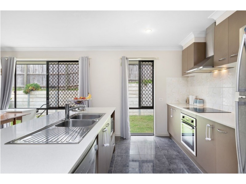 21 Treeline Circuit, Yarrabilba QLD 4207