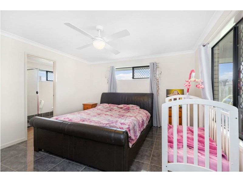 21 Treeline Circuit, Yarrabilba QLD 4207
