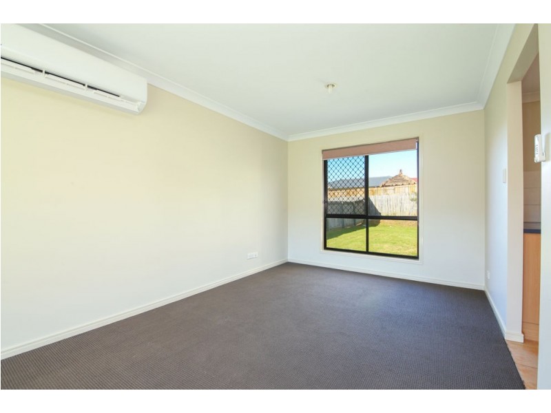 17 Macadamia Drive, Ormeau QLD 4208