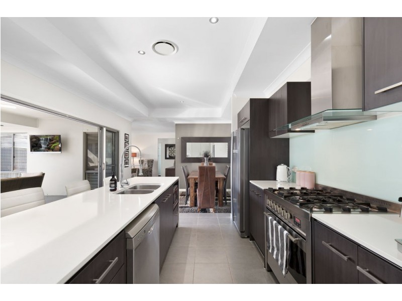 12 Pamphlet Lane, Coomera QLD 4209