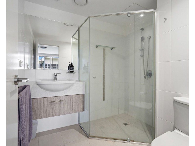 1310/2 Activa Way, Hope Island QLD 4212