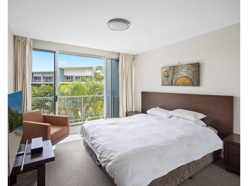 1310/2 Activa Way, Hope Island QLD 4212