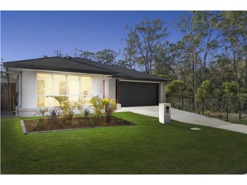 33 Sudbury Drive, Pimpama QLD 4209