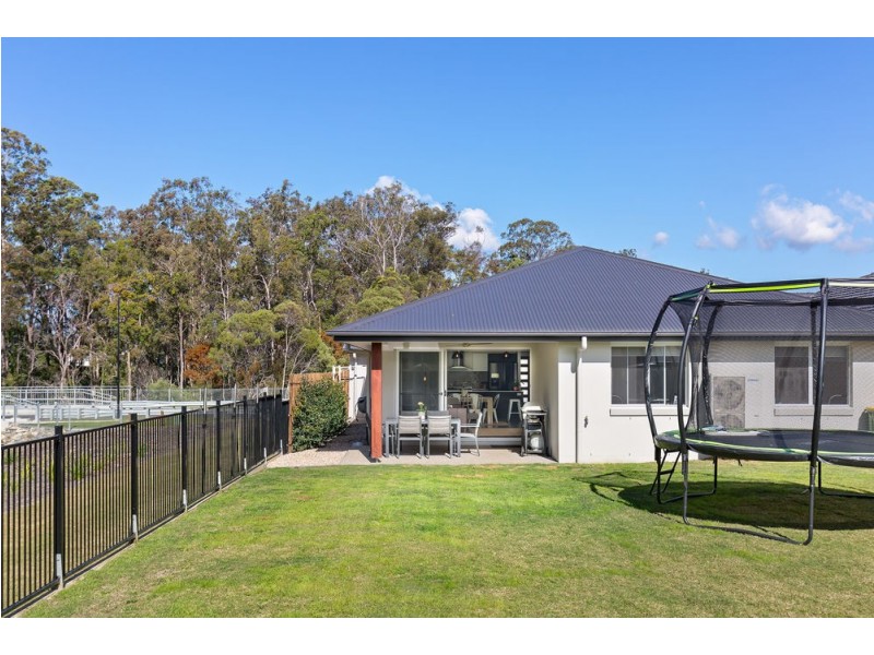 33 Sudbury Drive, Pimpama QLD 4209