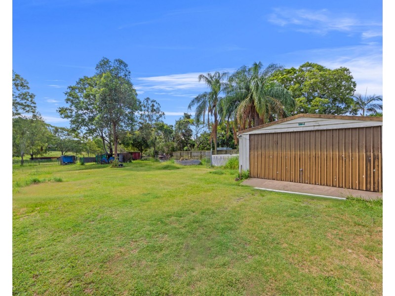 122 Loganlea Road, Loganlea QLD 4131