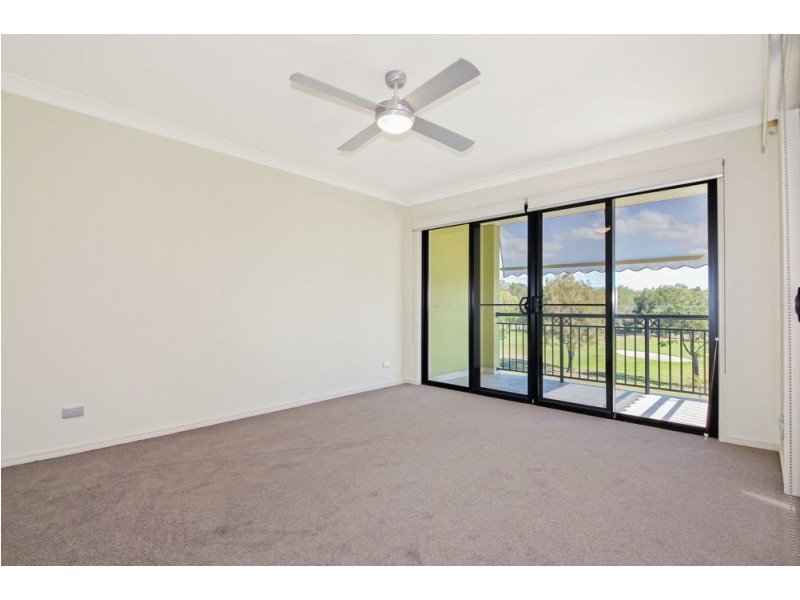 2104/1 The Vistas Drive, Carrara QLD 4211