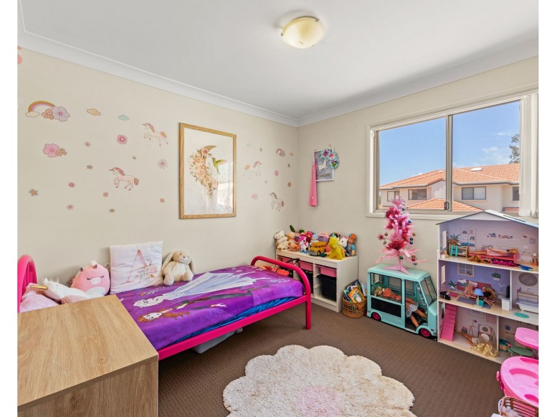 14/2 Bos Drive, Coomera QLD 4209