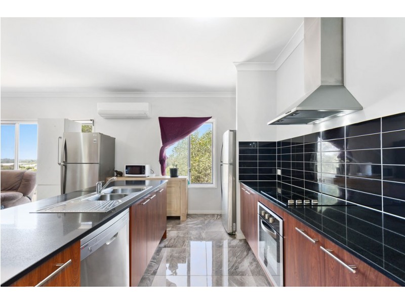 22 Mungana Drive, Upper Coomera QLD 4209