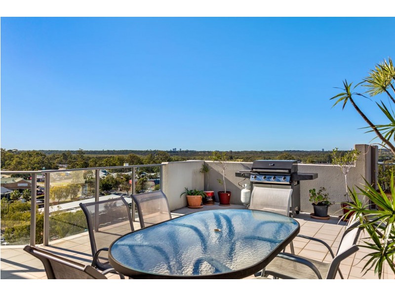 2602/111 Lindfield Road, Helensvale QLD 4212