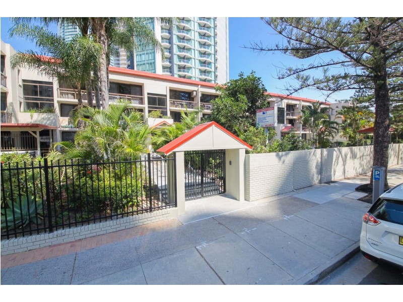27/24 Trickett Street, Surfers Paradise QLD 4217
