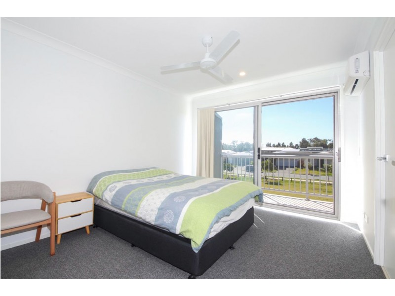 7/16 Bottle Brush Circuit, Coomera QLD 4209