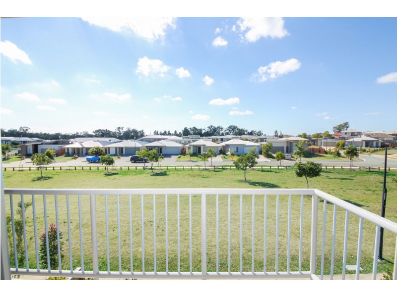 7/16 Bottle Brush Circuit, Coomera QLD 4209