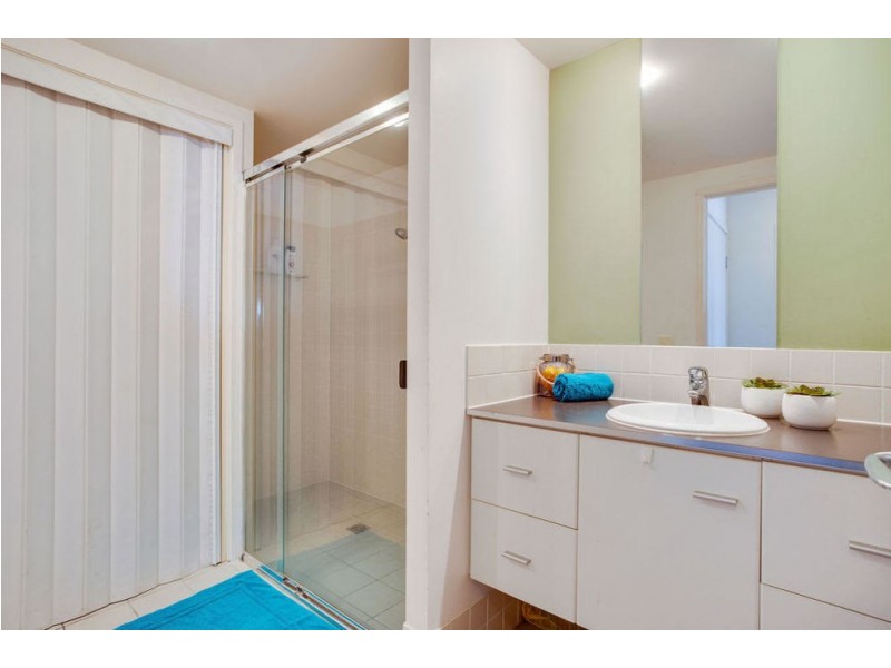 16/1 Arbour Avenue, Robina QLD 4226