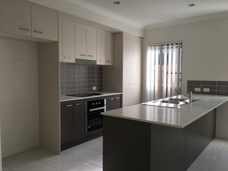 42 Tribeca Circuit, Coomera QLD 4209