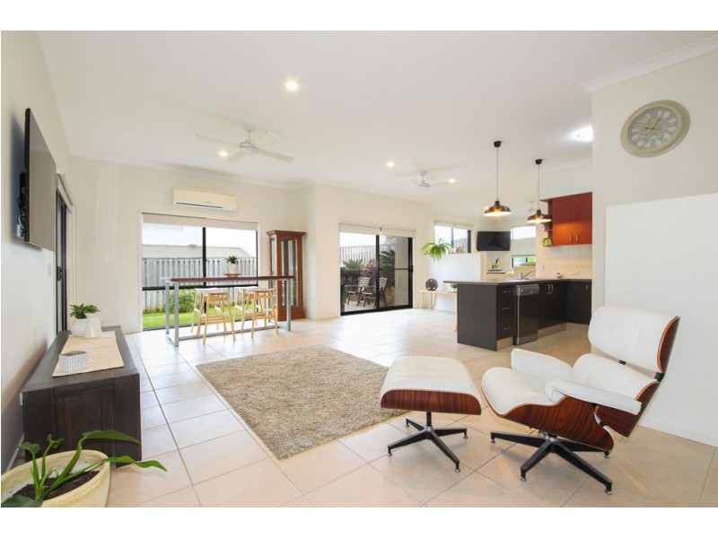 12 Berrimilla Lane, Coomera Waters QLD 4209