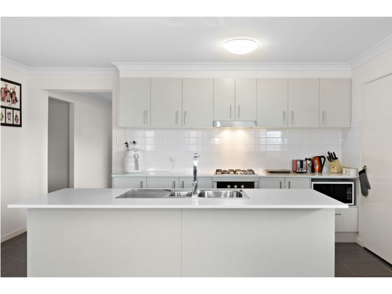 20 Azure Way, Coomera QLD 4209