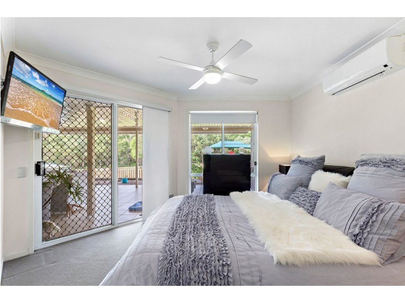 49 Galapagos Way, Pacific Pines QLD 4211