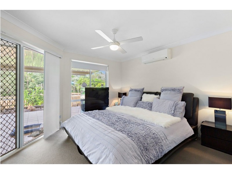 49 Galapagos Way, Pacific Pines QLD 4211