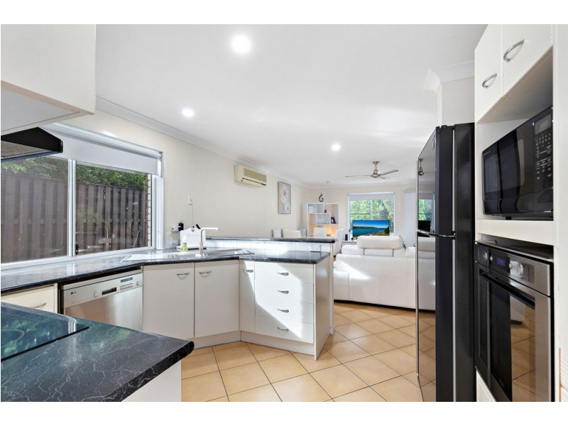 49 Galapagos Way, Pacific Pines QLD 4211