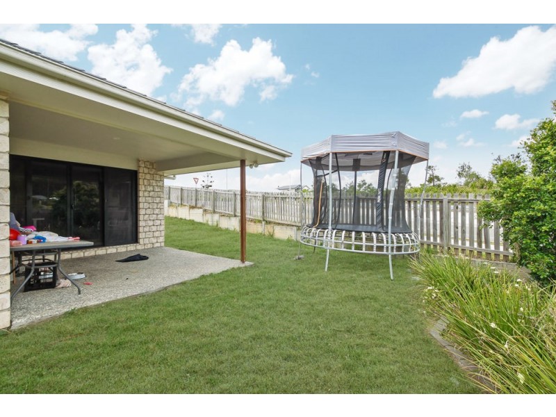 2 Sunstone Avenue, Pimpama QLD 4209
