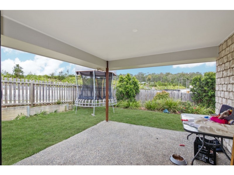 2 Sunstone Avenue, Pimpama QLD 4209