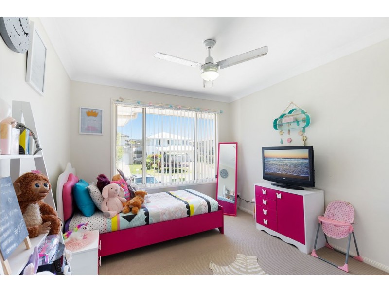 24 Ritz Drive, Coomera QLD 4209