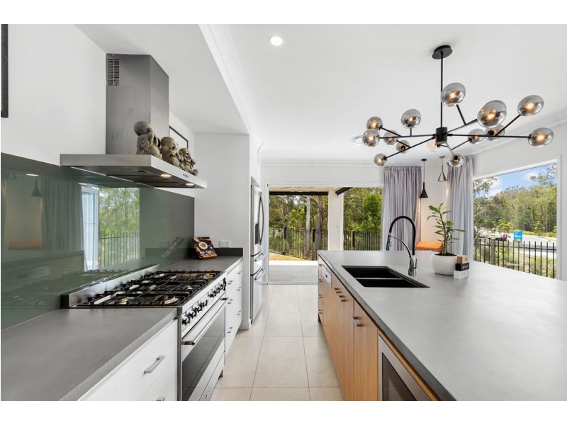 36 Melville Drive, Pimpama QLD 4209