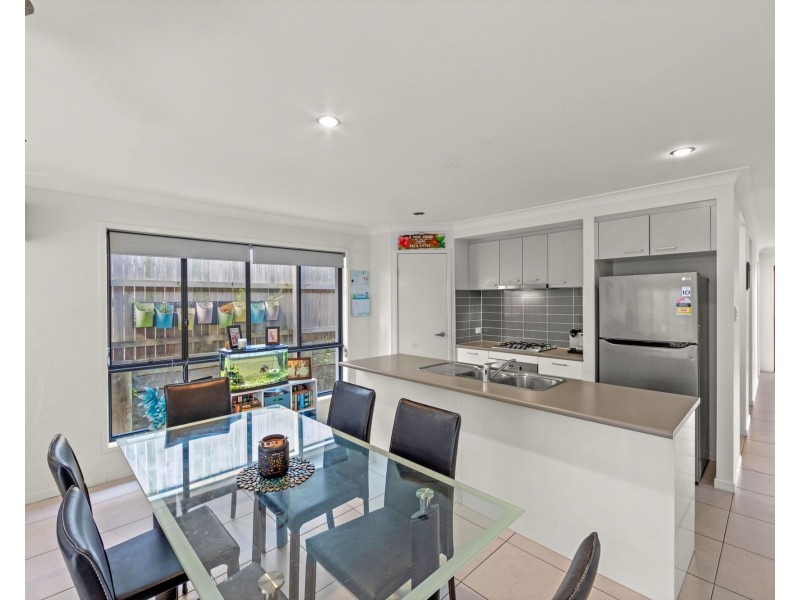 16 Mersey Street, Upper Coomera QLD 4209
