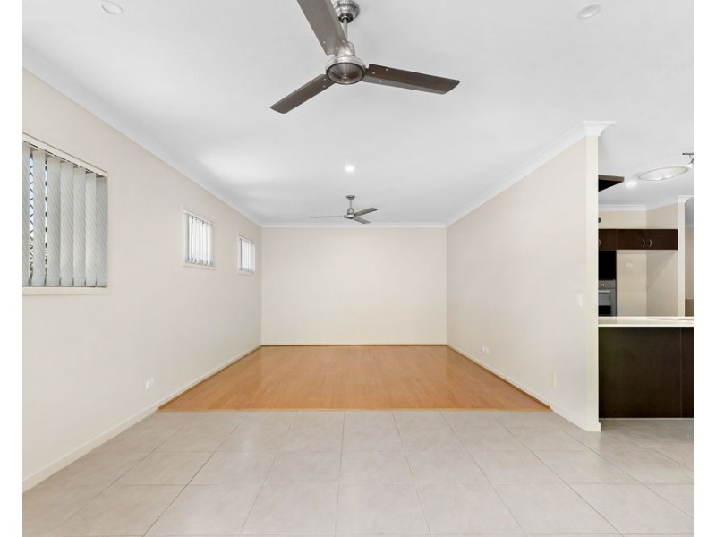 8 Indigo Street, Upper Coomera QLD 4209