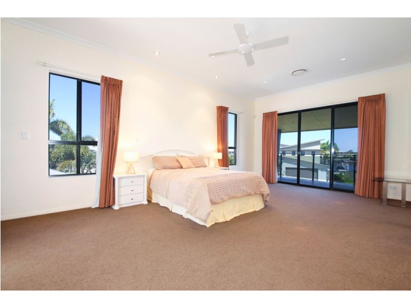 42 Westward Way, Coomera Waters QLD 4209