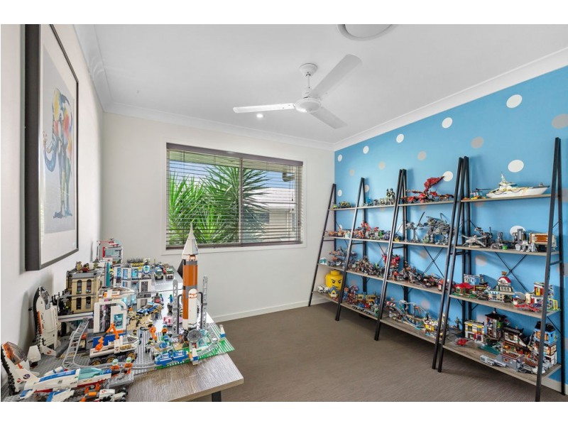 19 Macleay Circuit, Upper Coomera QLD 4209