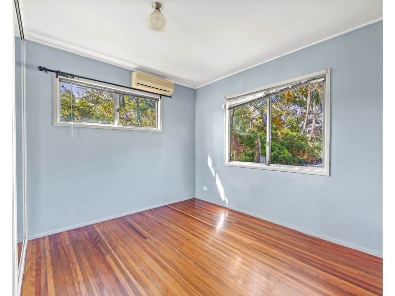 20 Caesar Street, Kingston QLD 4114