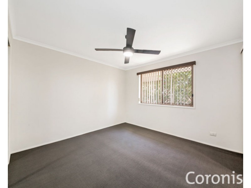 17 Universal Street, Oxenford QLD 4210