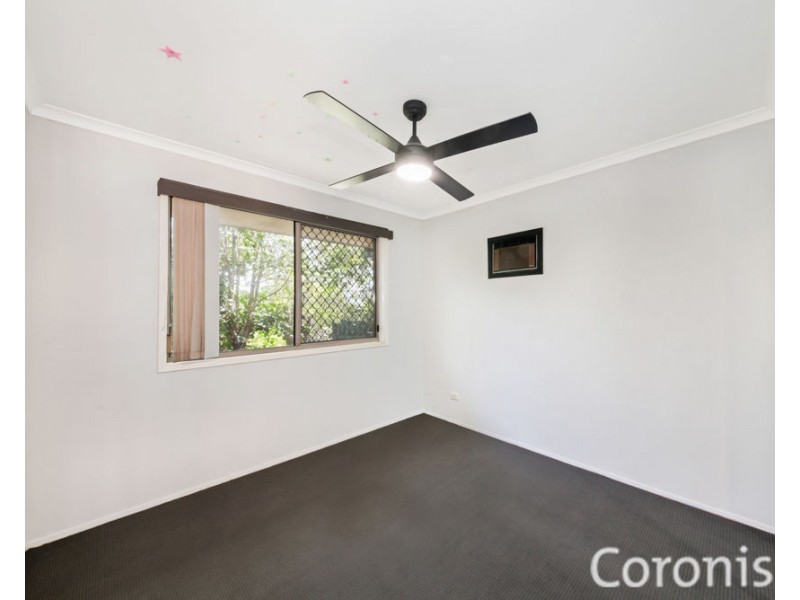 17 Universal Street, Oxenford QLD 4210